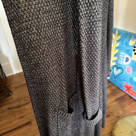 CAbi Lara Duster Long Cardigan Gray Black Sz Medium Excellent Condition - Picture 4 of 9